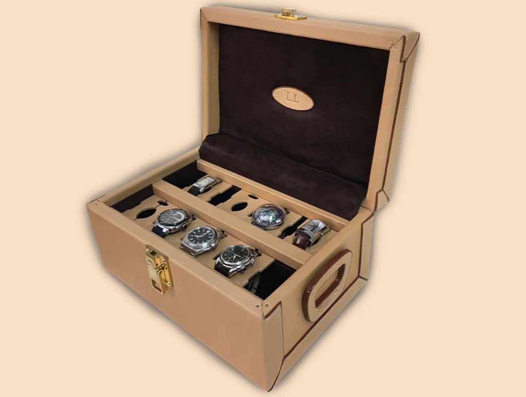 Bespoke watchmaking casket 8 watches LL opened