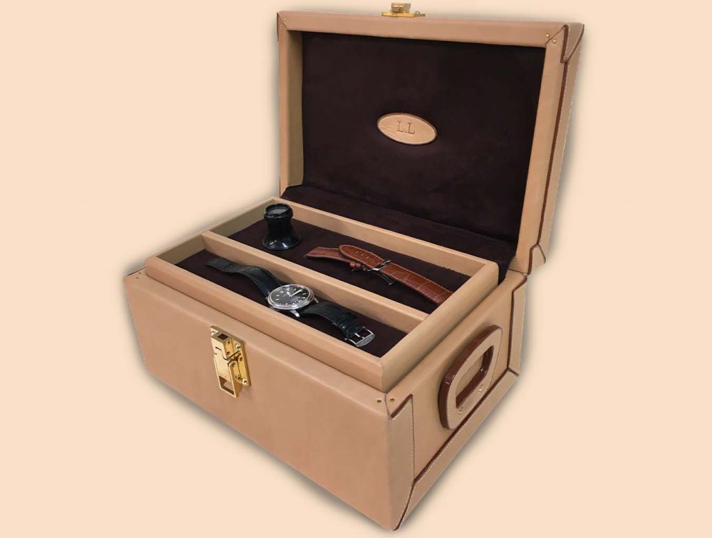 Bespoke watchmaking casket 8 watches LL tray