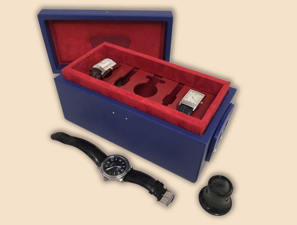 Blue and red watches leather box 3 black time pieces open