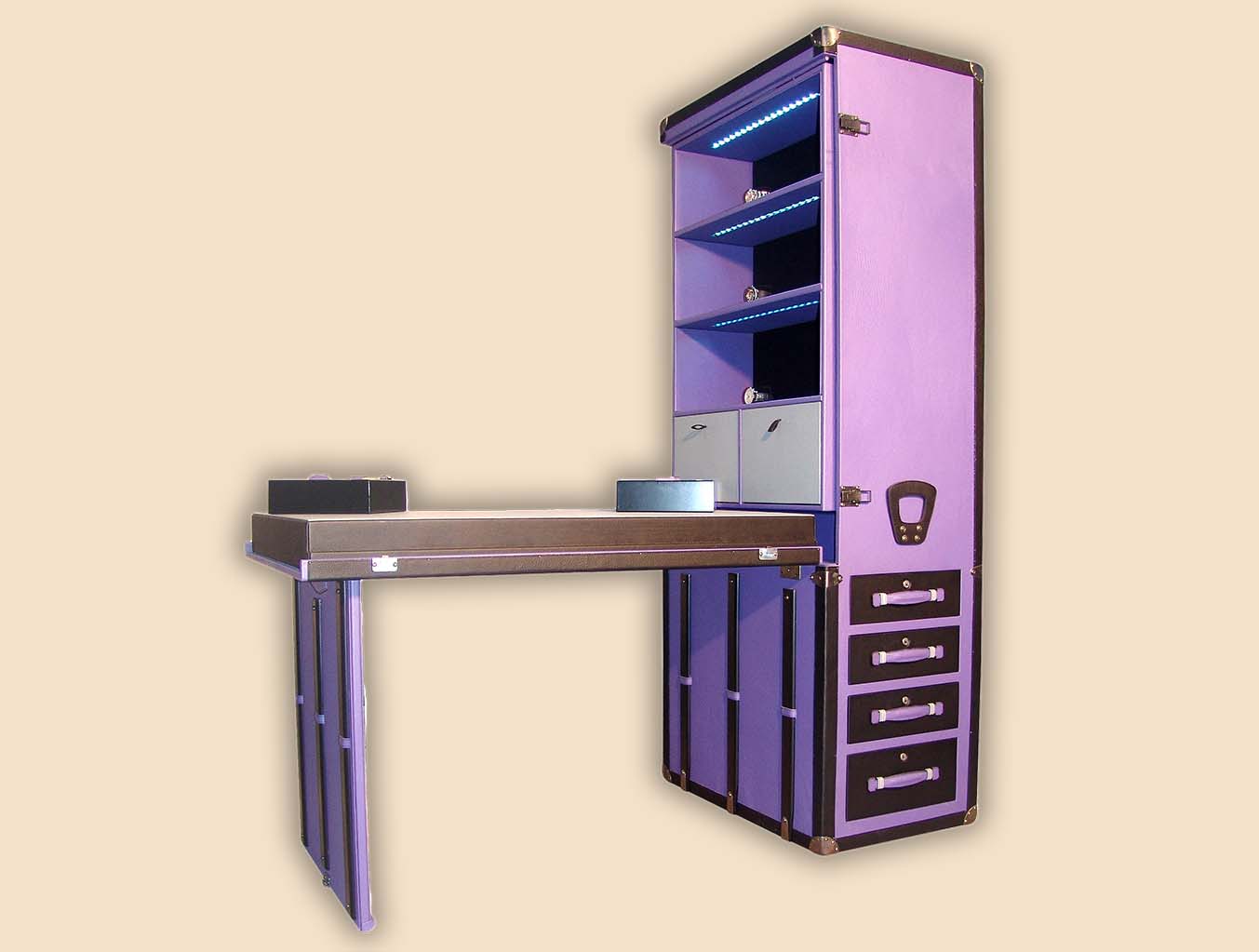 Presentation office trunk removable table for 36 watches purple side opened