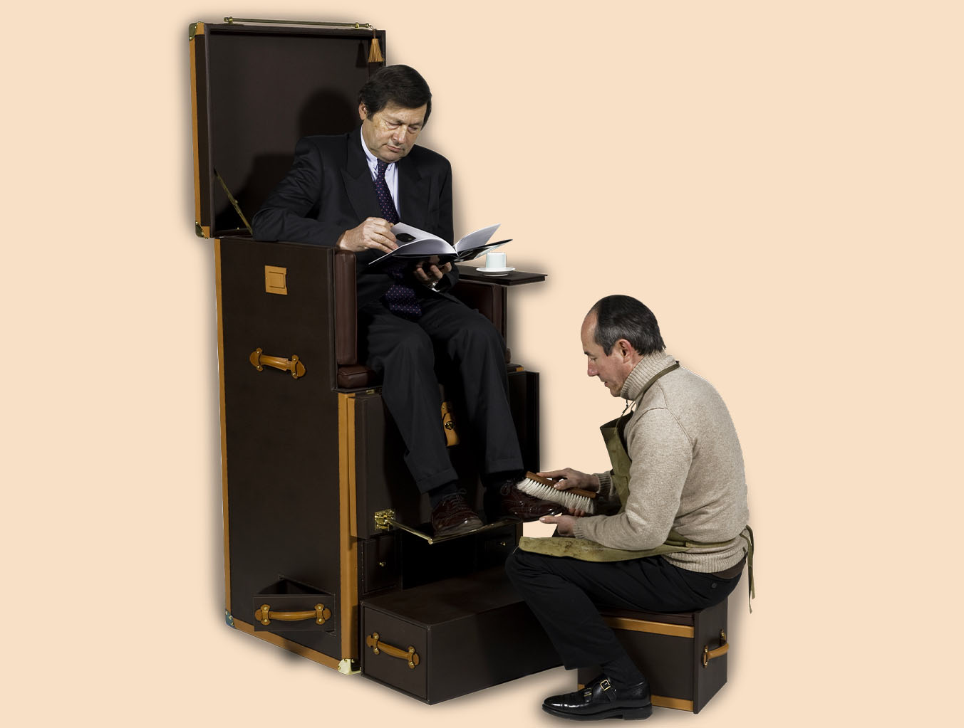 Leather brown Trunk waxing shining armchair brush cleaning