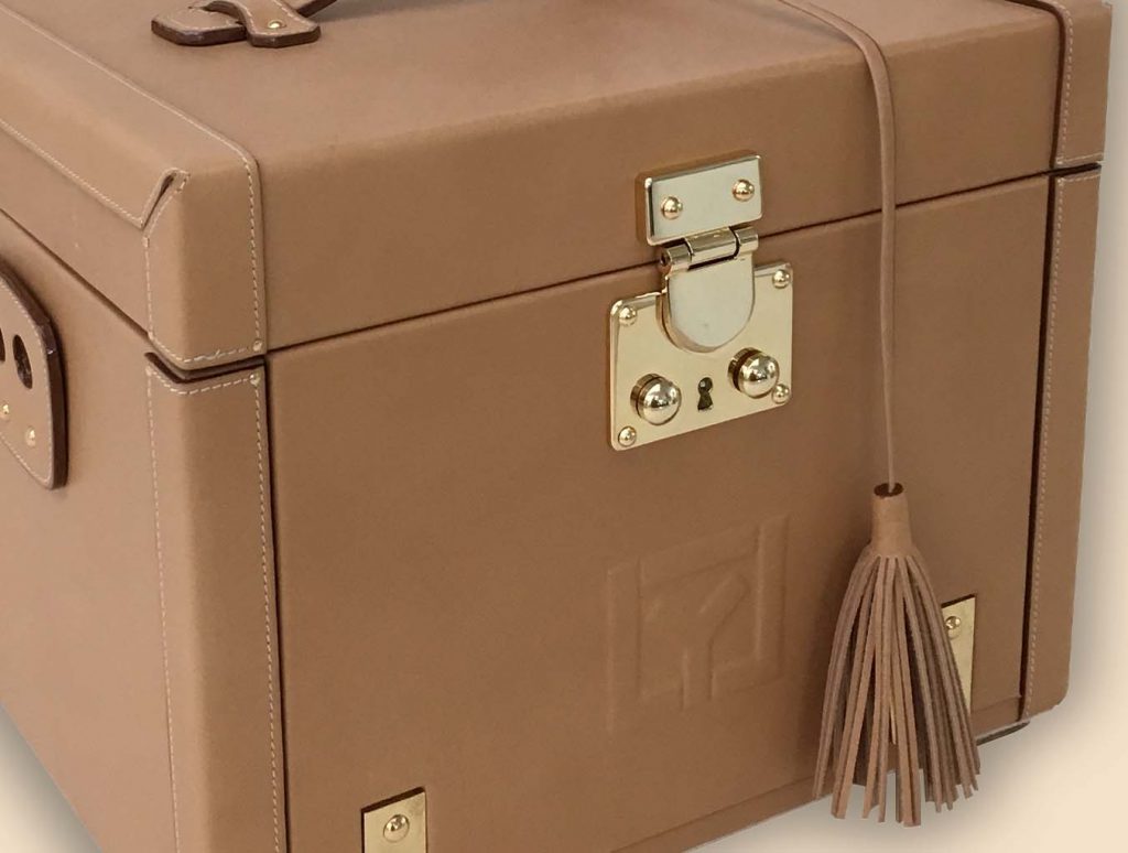 Vanity lily brown leather gold fittings