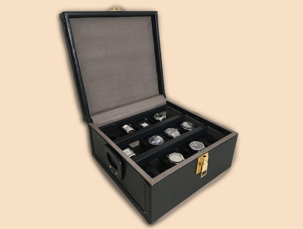 Watchmaking casket 12 watches IDPH black opened