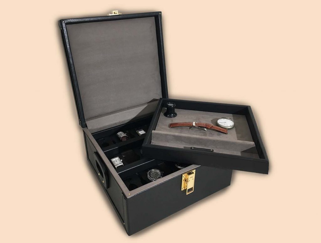 Watchmaking casket 12 watches IDPH black opened tray